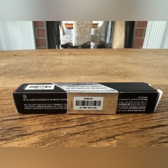 NEW IN BOX Il Makiage Rave Lip Crayon Super Sheer Lip Color ~ Samui (454) 💋 - Picture 6 of 13